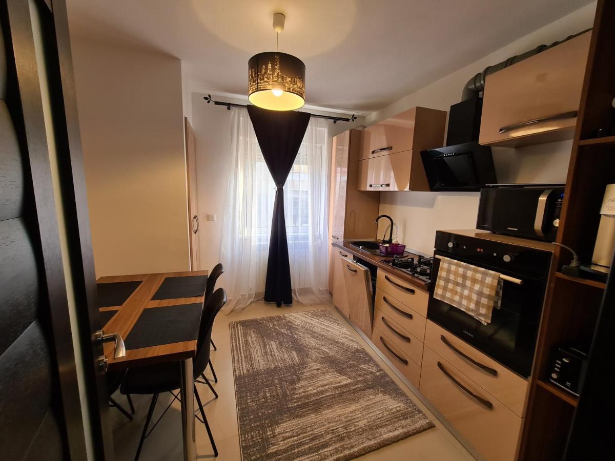 Apartament Bonami Apartment Sibiu Ngoại thất bức ảnh